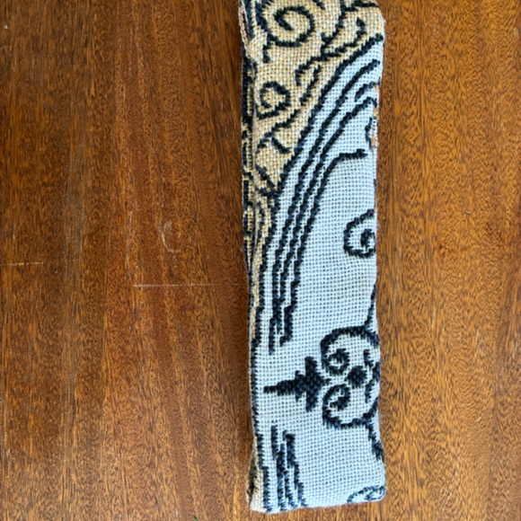 Reversible Handmade Winter Headband - Made From Tapestry Blanket - Picture 4 of 5